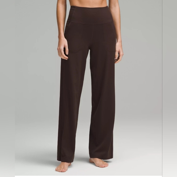 lululemon athletica Pants - Lululemon High Rise Wide Leg Pant Sz 6